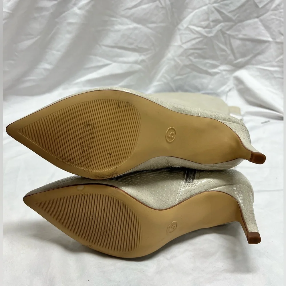 Off white tall boots - Picture 16 of 16